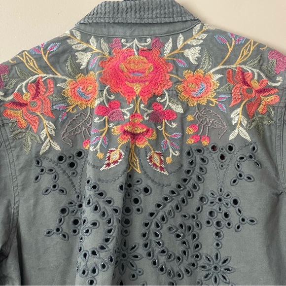 Johnny Was Workshop Violette Eyelet Embroidered Military Jacket size XL - Picture 12 of 13